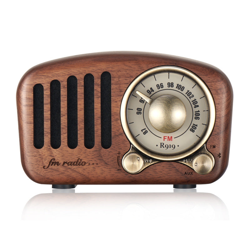 New electronic gift wooden Bluetooth speaker retro portable outdoor subwoofer card mobile phone audio