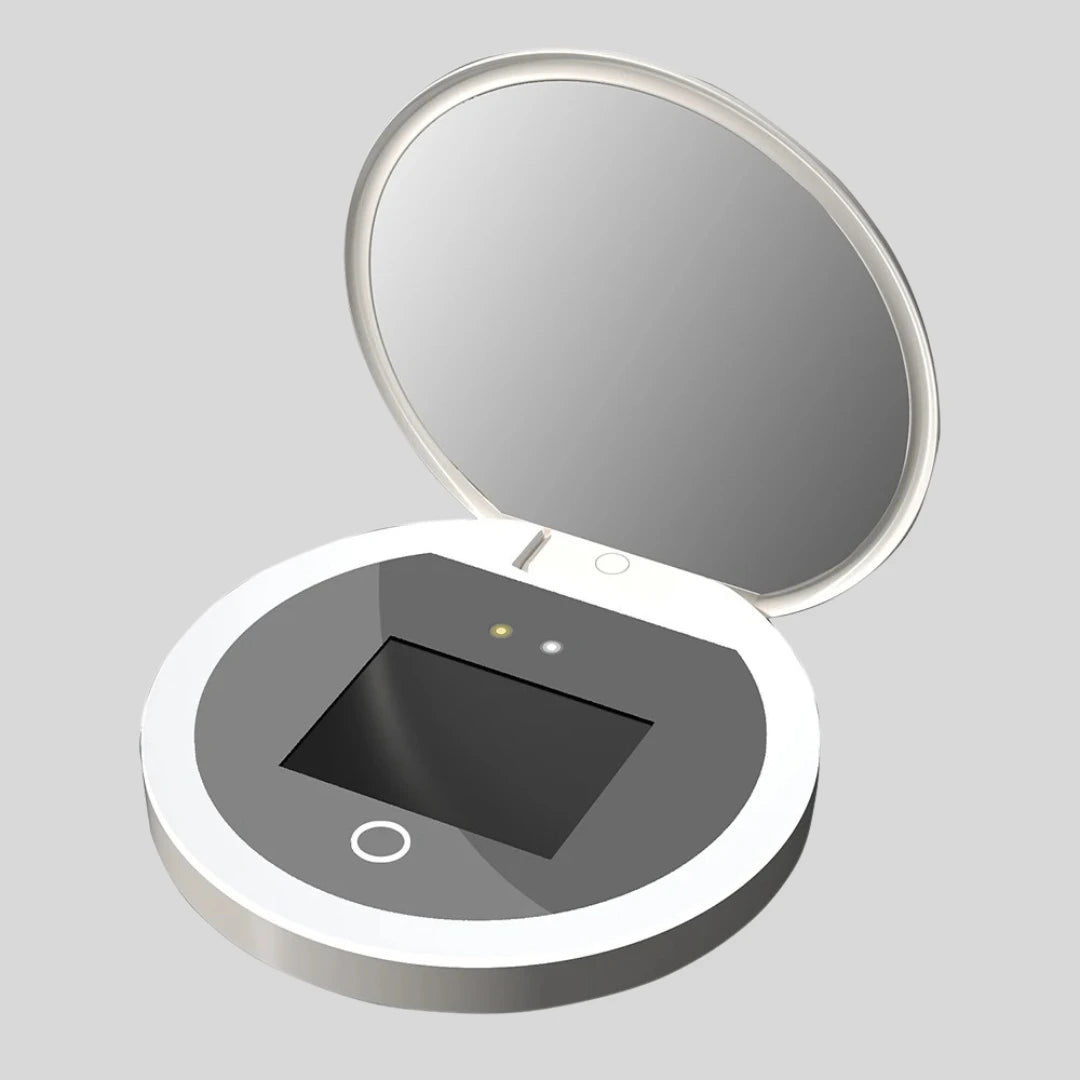 ClearSkin Mirror（クリアスキンミラー）｜シンプルデザインのUVチェック機能付きポータブルLEDミラー