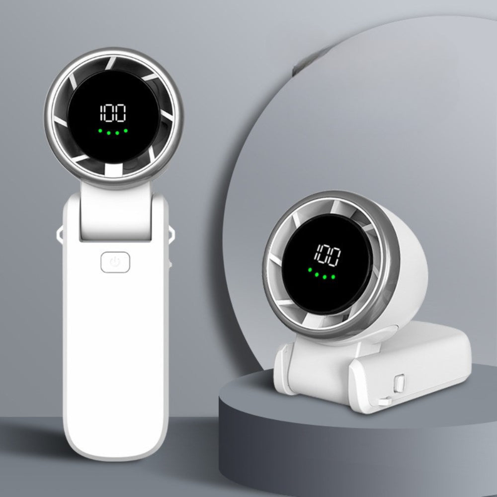 ホワイトのポータブルファン。シンプルで清潔感あふれるデザイン。